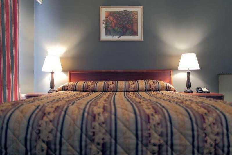 Econo Lodge London Exterior foto