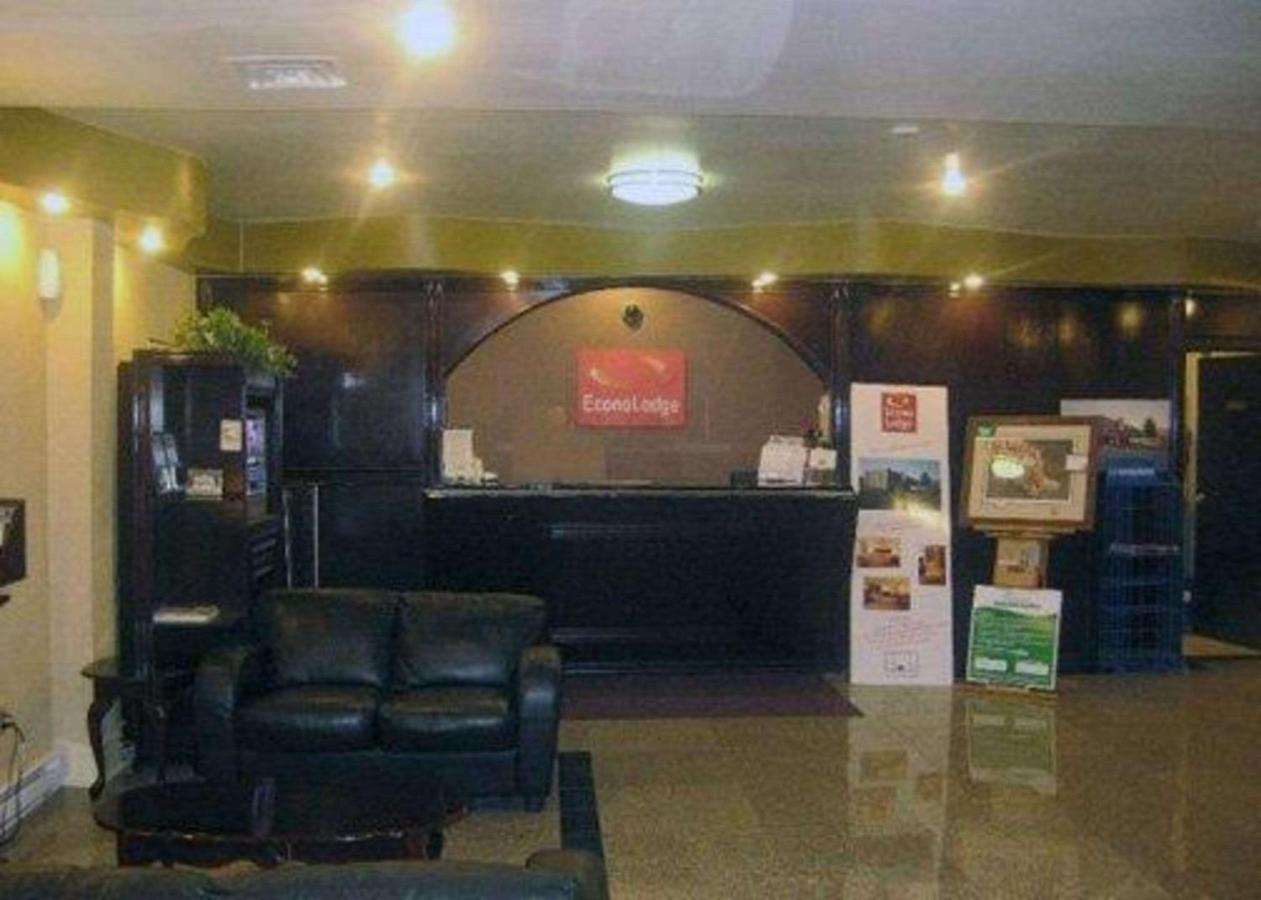 Econo Lodge London Exterior foto